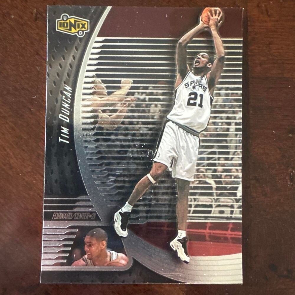 Tim Duncan Upper Deck UD Ionix basketball card 2nd Year 1998-99 Spurs